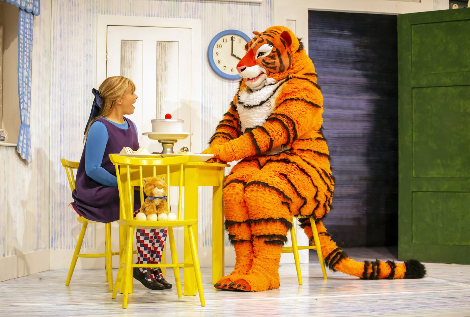 The Tiger Who Came to Tea production photo 6